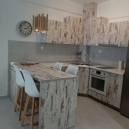 Gala Apartment